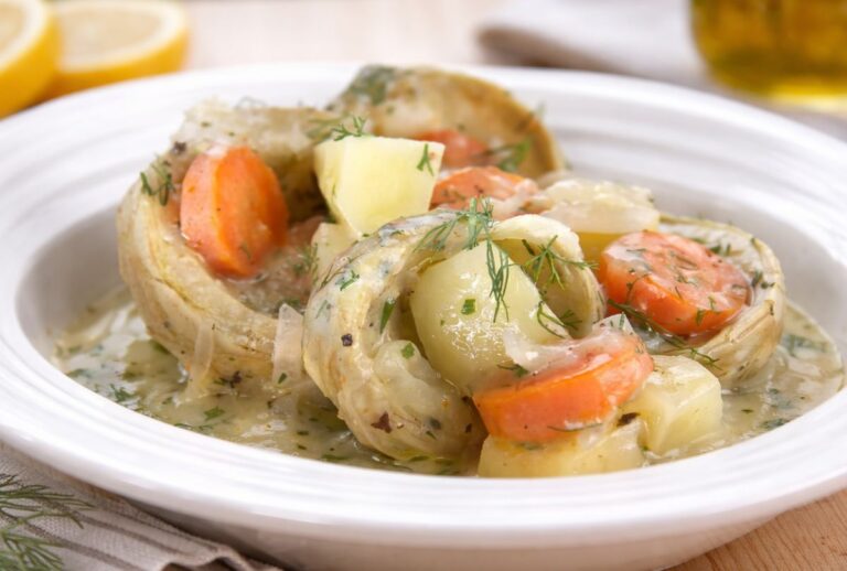 Αγκινάρες με αυγολέμονο