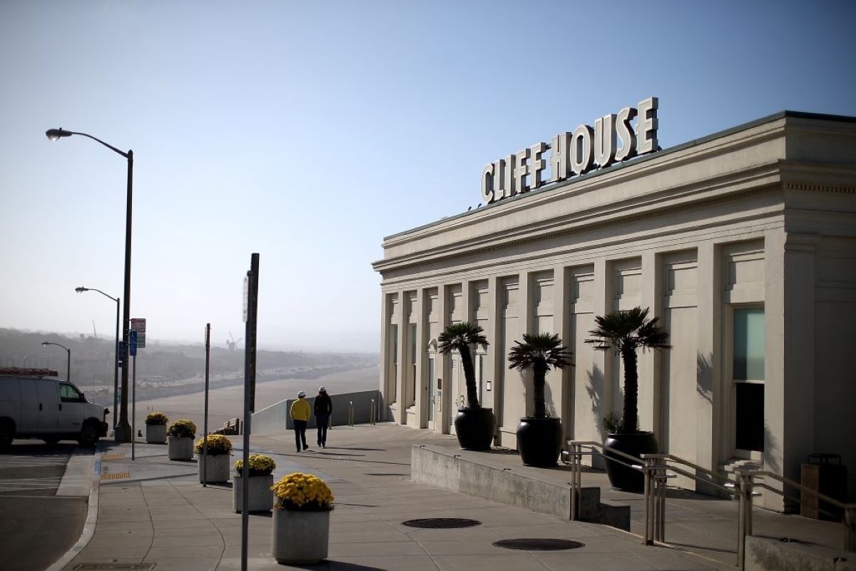 Cliff House –  Λουκέτο στο εμβληματικό εστιατόριο του Σαν Φρανσίσκο απ’ τους Έλληνες ιδιοκτήτες