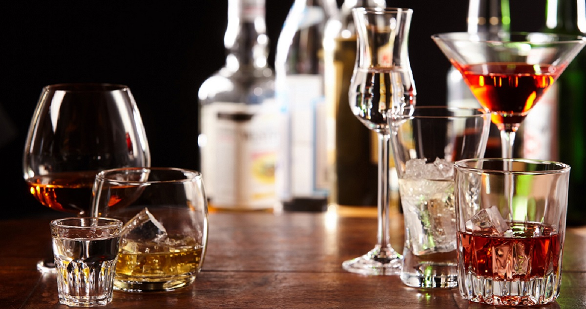 Βρετανική έρευνα: Οποιαδήποτε ποσότητα αλκοόλ βλάπτει τον εγκέφαλο