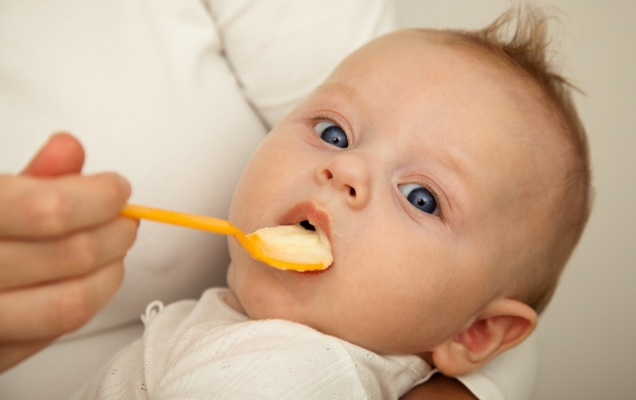 Υπουργείο Υγείας: Οδηγίες για τη διατροφή των παιδιών έως 1 έτους