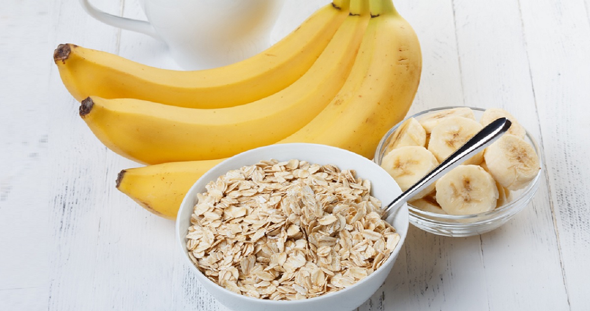 Μόνο βρώμη και μπανάνα – Υγιεινά μπισκοτάκια με δύο υλικά