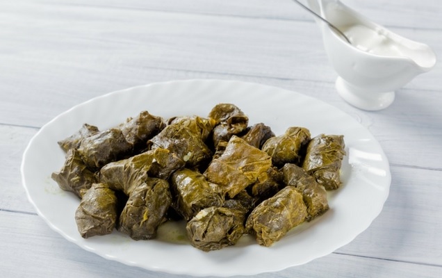 Ντολμαδάκια γιαλαντζί Ντολμαδάκια γιαλαντζί