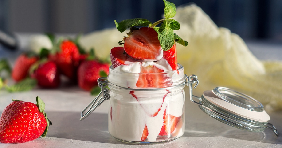 Δίαιτα και υγιεινή διατροφή – Έξι λόγοι να φέρετε τις φράουλες στο τραπέζι