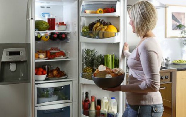 Οι 10 «χειρότερες» τροφές που υπάρχουν στο ψυγείο μας