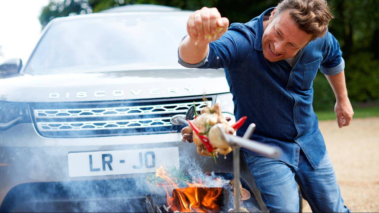 Το αυτοκίνητο του Jamie Oliver φτιάχνει μέχρι και …σπιτικά μακαρόνια