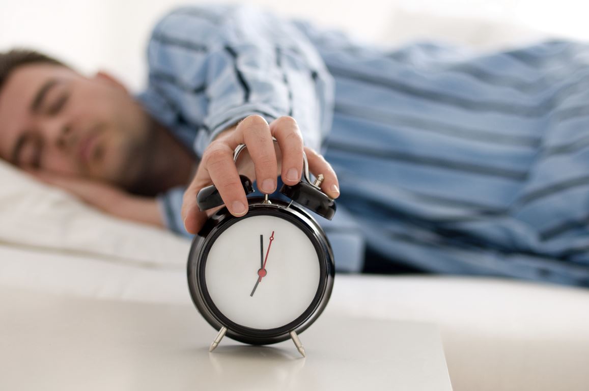 30 λεπτά λιγότερος ύπνος κάθε βράδυ… περισσότερα κιλά