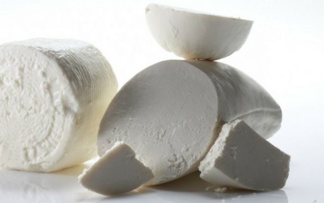 Mανούρι, το καλύτερο από τα «αφανή» τυριά για τον διάσημο σεφ Γιόταμ Οτολένγκι