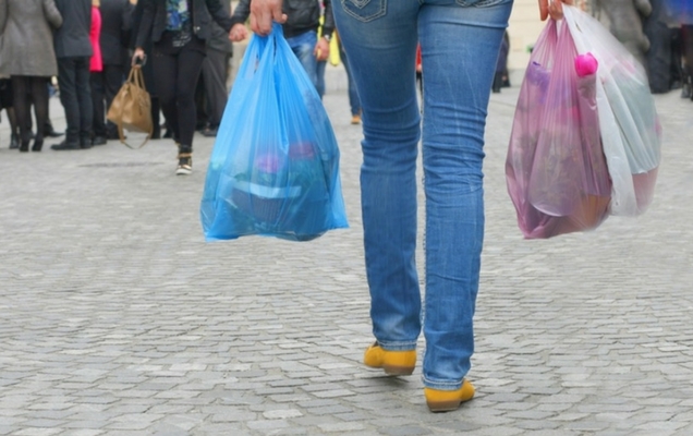 Πόσο θα πληρώνουμε την πλαστική σακούλα από 01.01.18