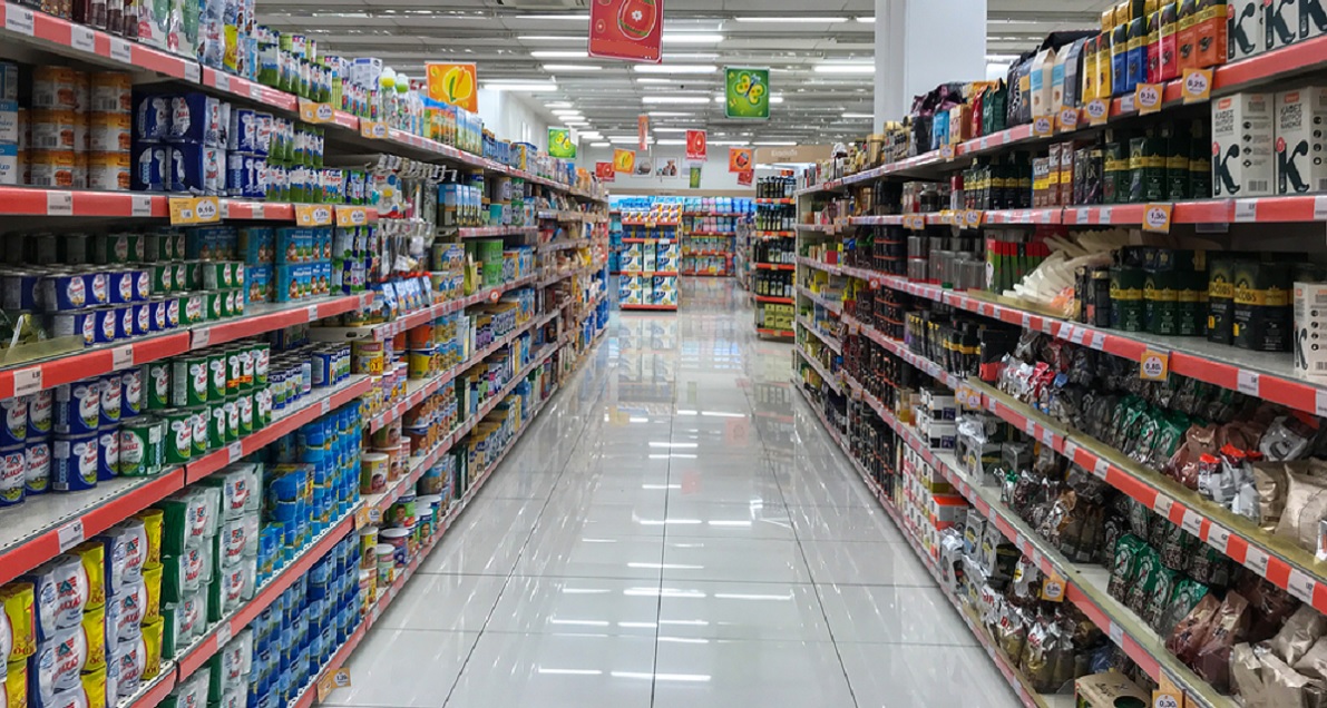 Σούπερ μάρκετ, λαϊκές, καταστήματα εστίασης: Τι προβλέπει η νέα ΚΥΑ