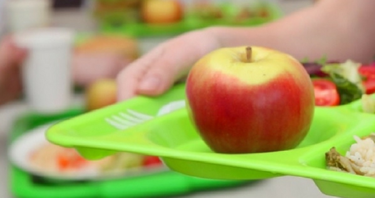 Σχολικά γεύματα: Η λιποθυμία της μαθήτριας ανέδειξε τις μεγάλες ελλείψεις