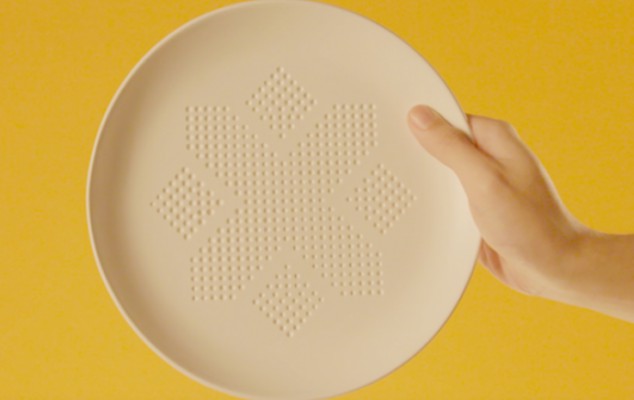 AbsorbPlate: Το πιάτο που σου αφαιρεί θερμίδες από το φαγητό σου