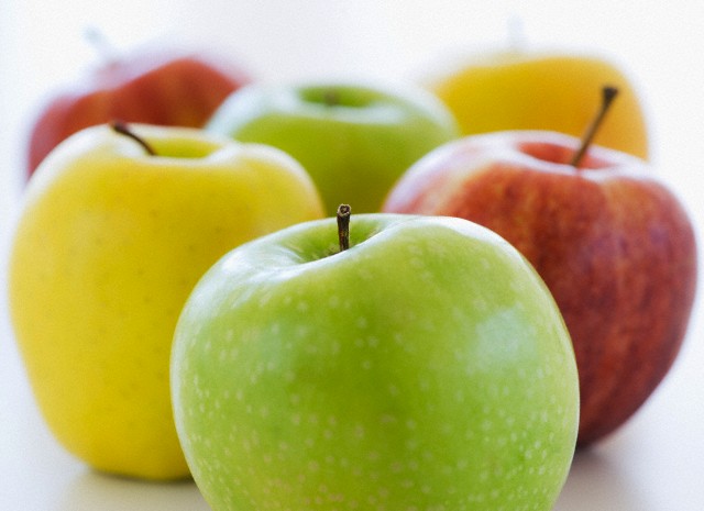 Διατροφή: Όλα όσα πρέπει να ξέρουμε για τα χειμωνιάτικα φρούτα