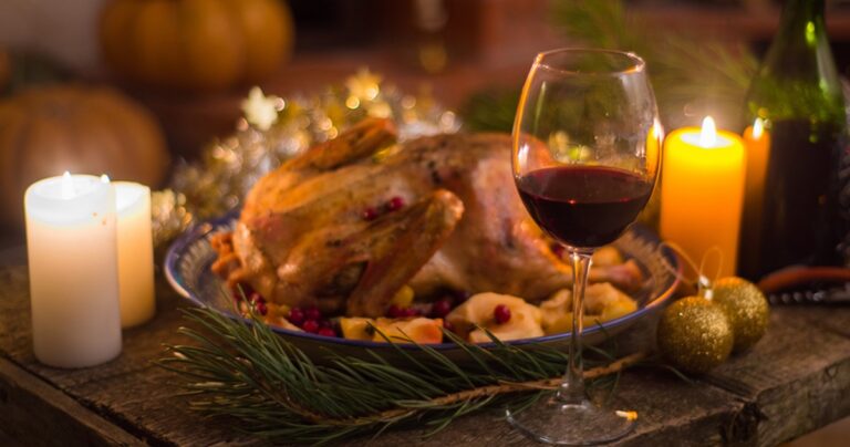 Γαλοπούλα και γιορτινά πουλερικά – Ποια κρασιά τους ταιριάζουν