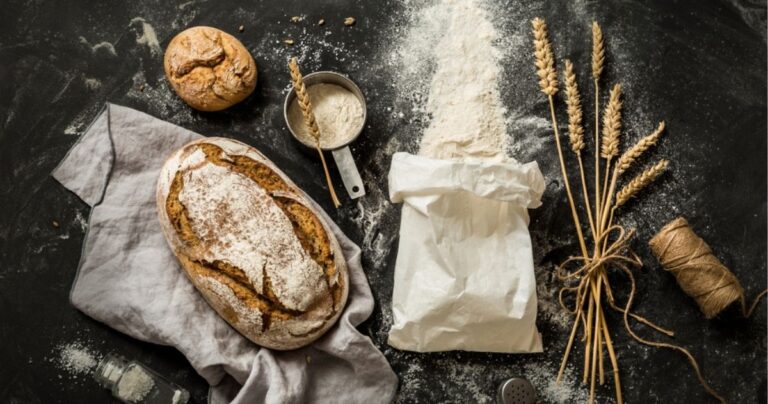 «Ταβάνι» στο κέρδος για ψωμί, σιτηρά και αγαθά που επηρεάζει ο πόλεμος