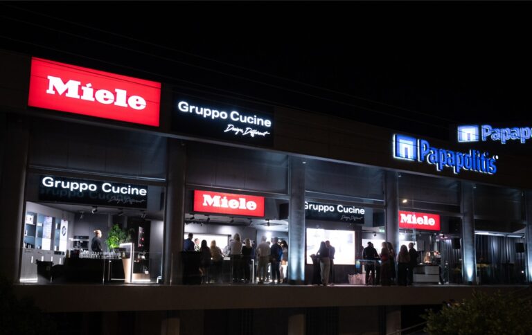 Miele Χ Gruppo Cucine – Το πρώτο υβριδικό κατάστημα στη Βούλα είναι γεγονός