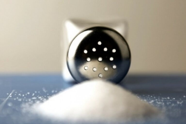 Τι κάνεις αν πέσει παραπάνω αλάτι στο φαγητό;