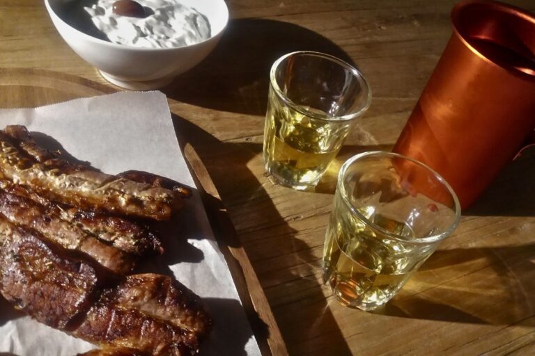 Αλμυρές και γλυκές – 10 συνταγές για το παραδοσιακό τραπέζι της Τσικνοπέμπτης