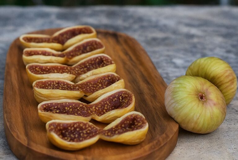 Ξηρά σύκα Κύμης: οι περίφημες ΠΟΠ «ασκάδες» που λιάζονται στον ευβοϊκό ήλιο