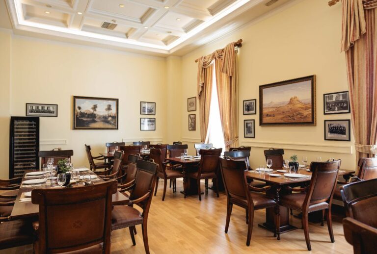 «Ίαμβος» – Το νέο εστιατόριο του Πανεπιστημίου Αθηνών είναι γεγονός